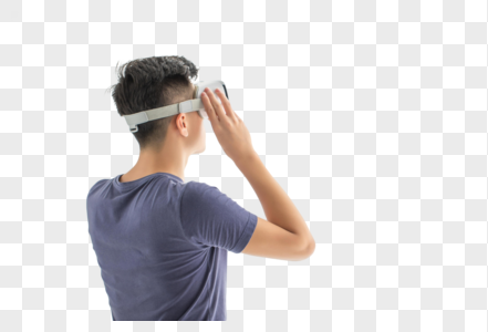 光幕前戴VR眼镜的男生图片