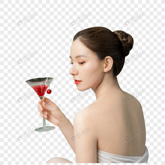 女性温泉喝鸡尾酒图片