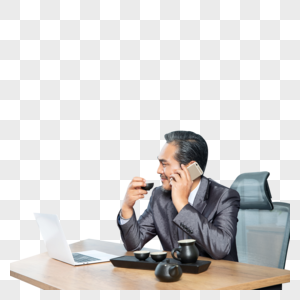 商务男士喝茶打电话图片