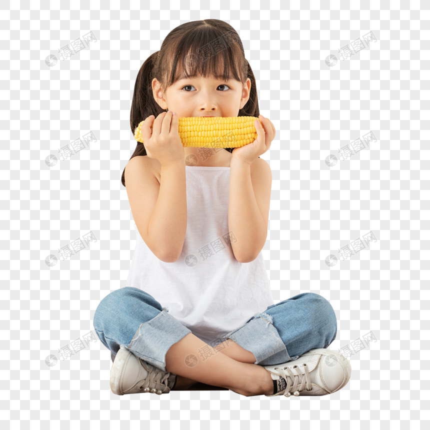 小女孩吃玉米