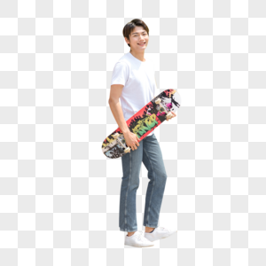 活力男青年玩滑板图片