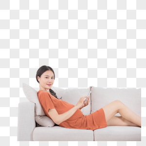 孕妇躺沙发上玩手机图片