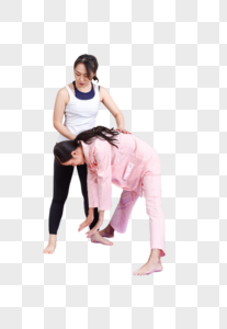 健身房产妇与教练运动瑜伽图片