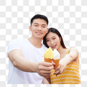 親密亲密情侣游玩吃冰淇淋素材