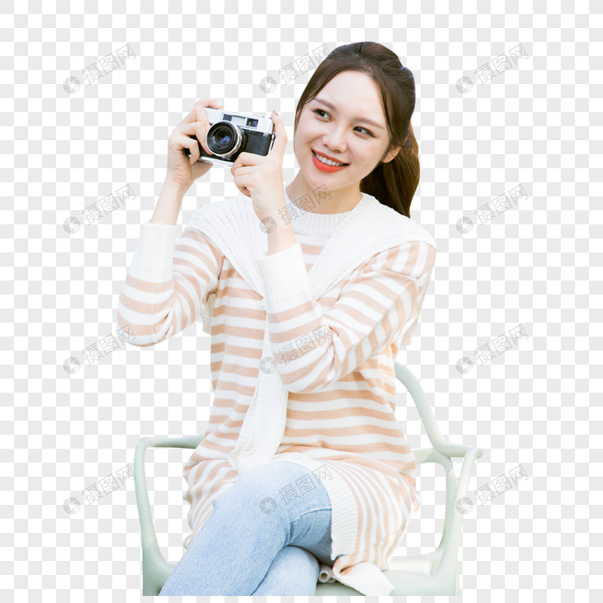使用相机拍照的韩系女孩图片