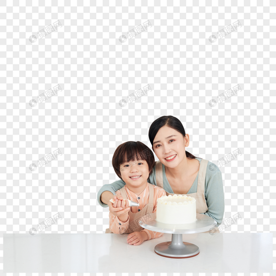 母子烘培手工制作蛋糕涂抹奶油图片