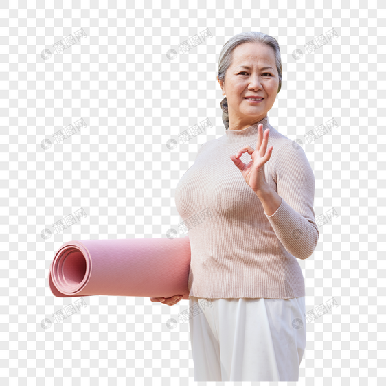 老奶奶晚年生活里抱着瑜伽垫图片