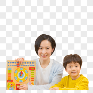 幼儿园老师与小男孩玩玩具高清图片