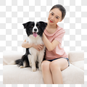 美女和宠物牧羊犬居家陪伴图片