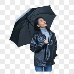 女性雨天散步高清图片