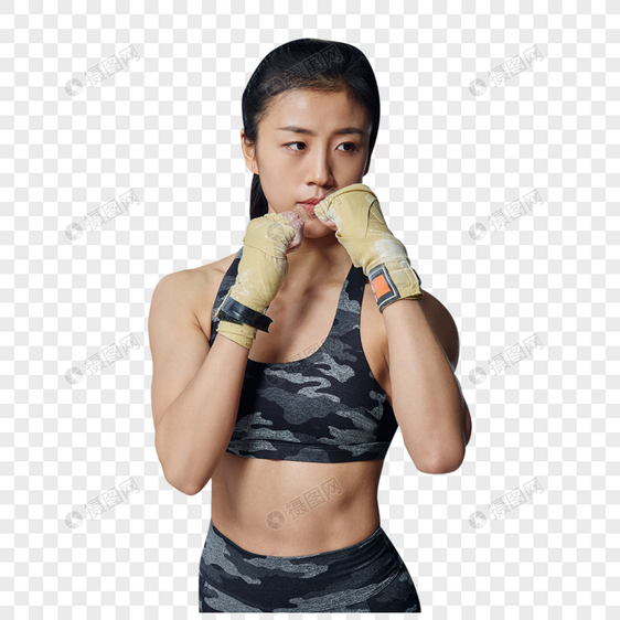 展示训练状态的女性拳击运动员图片