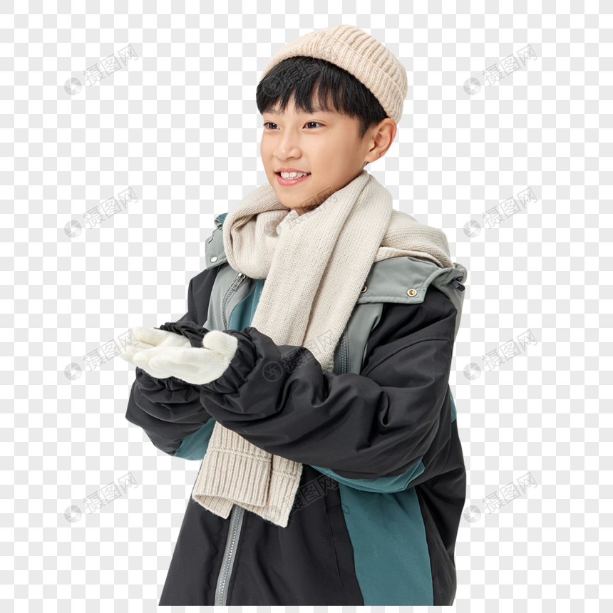 冬季穿羽绒服的小男孩图片