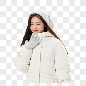 享受雪景的甜美女孩图片