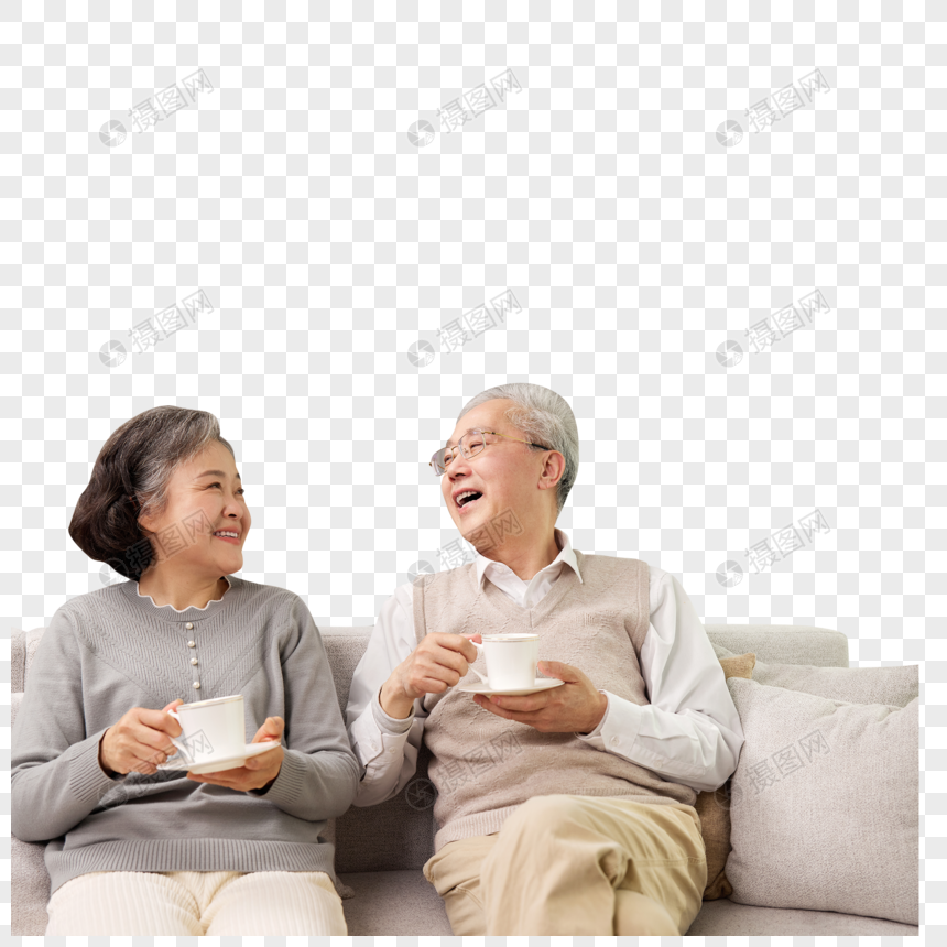 喝咖啡开心聊天的老年夫妇图片