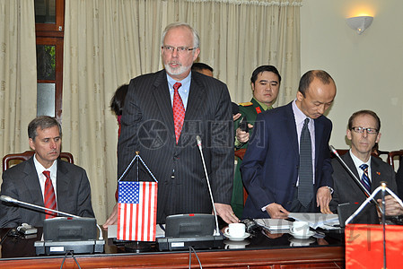 美国embassador越南大卫剪切讲的谅解备忘录签字仪式