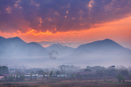 泰国北部的乡村景观图片