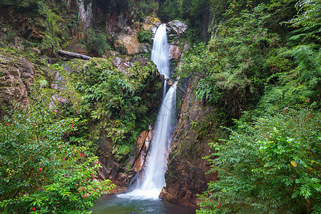 南美洲智利美丽的瀑布图片