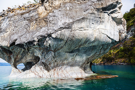 智利巴塔哥尼亚卡雷拉将湖上寻常的大理石洞穴南方之行图片