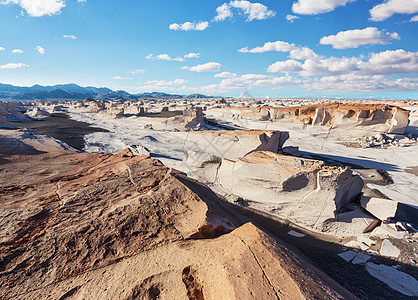 寻常的坎波德皮德拉波梅斯,阿根廷北部沙漠石灰岩岩层图片