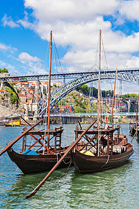 多罗河葡萄牙波尔图的传统船只图片