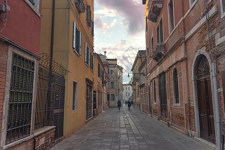 威尼斯的老式粉红色房子意大利图片