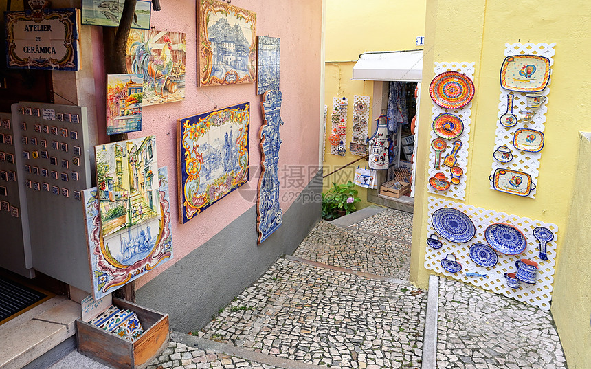 葡萄牙辛特拉的陶瓷店街道图片