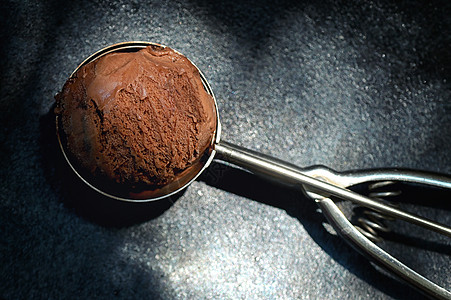 巧克力冰淇淋的细节高清图片