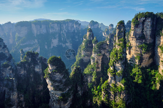 中国著名的旅游景点张家界石柱崖山日落湖南武陵源张家界山脉,中国图片