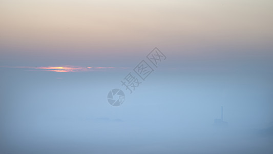 美丽的冬季日出景观图像的希望谷英国的高峰地区与云倒置雾图片
