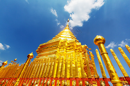 多义贴泰国北部最著名的寺庙图片