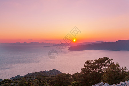 土耳其美丽的海岸线神奇的自然景观沿着荔枝徒步旅行的方式图片