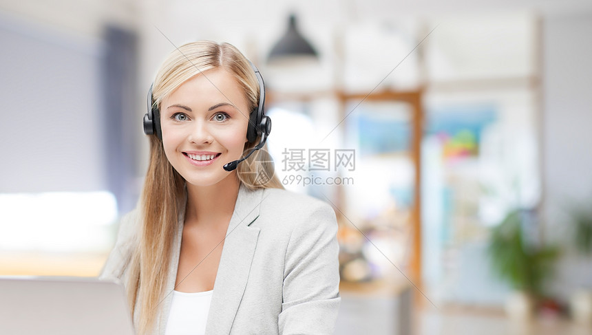 ‘~商业,技术通信女帮助热线运营商耳机工作办公室办公室工作的耳机中的帮助热线接线员  ~’ 的图片