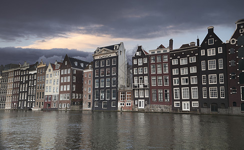 荷兰阿姆斯特丹的传统旧建筑图片