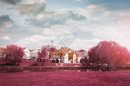 火车站广场上的两座塔城门明斯克白俄罗斯红外线摄影图片