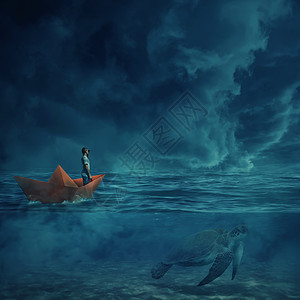 小男孩艘橙色的纸船上航行,暴风雨的夜晚只巨大的乌龟水下,向导,向他展示回家的路冒险旅程背景图片