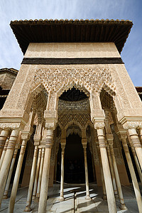西牙格拉纳达的阿尔汉布拉的狮子庭院ElTaydeLosLeones,座摩尔人清真寺宫殿堡垒建筑群图片