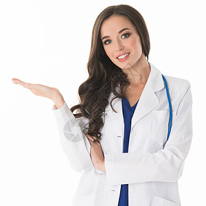 医生空白区域快乐微笑的轻美丽的女医生空白区域的标志合作,孤立白色背景上图片