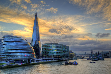英格兰,伦敦,碎片塔桥看碎片与市政厅HMSBelfast伦敦城市景观景观图像冬季日落图片