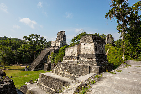 著名的古代玛雅寺庙蒂卡尔公园,危地马拉,洲图片
