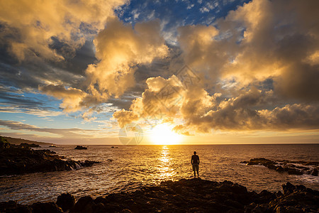日出时夏威夷海滩神奇的夏威夷海滩美妙的日落图片