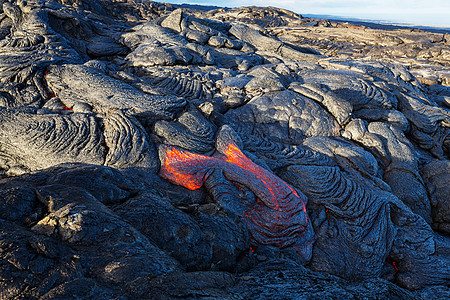 活火山夏威夷大岛上的基拉韦亚活火山图片