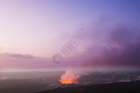 活火山夏威夷大岛上的基拉韦亚活火山图片