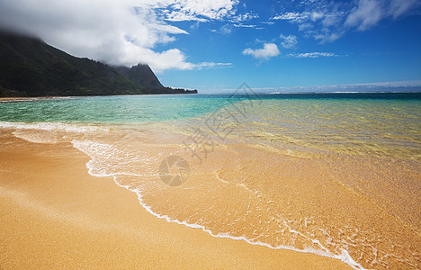 考伊美丽的场景隧道海滩上的考艾岛,夏威夷,美国图片