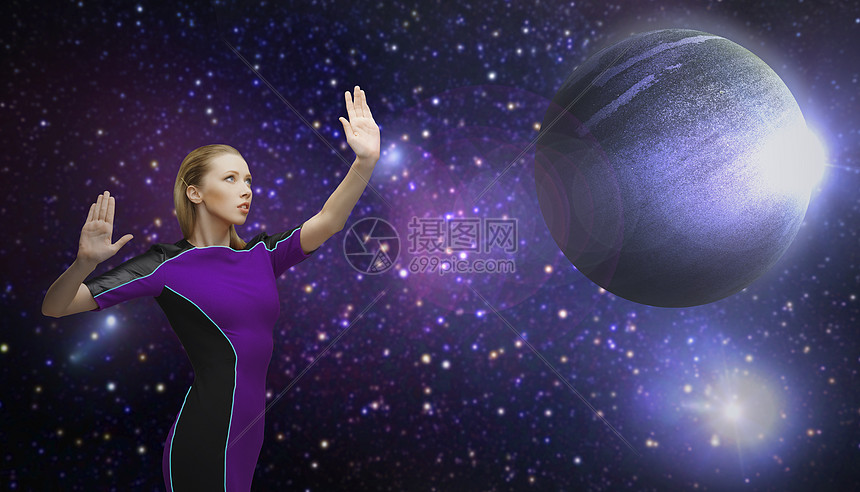 未来人的美丽的未来主义女人行星恒星的背景未来主义的女人行星太空中的星星上高清图片下载 正版图片 摄图网 未来人的美丽的未来主义女人行星恒星的背景未来主义的女人行星太空中的星星上高清图片下载 正版图片 摄图网