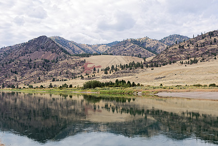 蒙大州沿MT200平头河图片