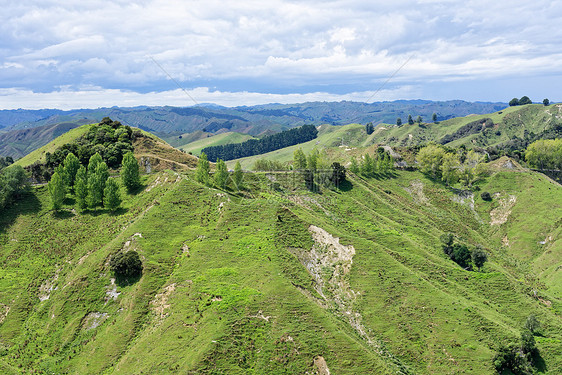 新西兰塔拉纳基的乡村风景新西兰被遗忘的世界公路沿线的乡村风景图片