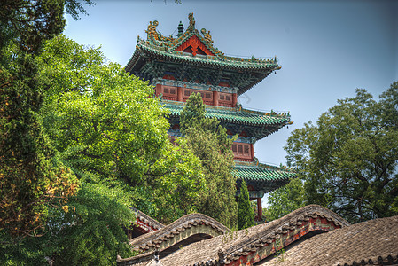 少林中国中部的座佛教寺院位于山上少林座佛教寺院图片