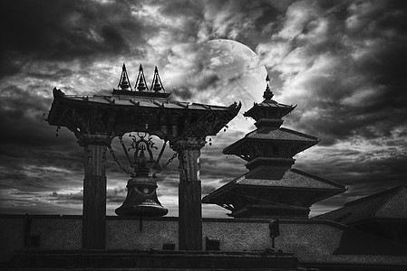 杜巴尔广场,加德满都,尼泊尔晚上月亮的背景下,黑白摄影加德满都中心的杜巴尔广场图片
