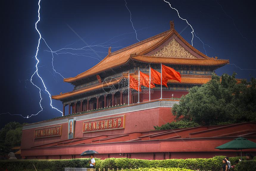 广场位于中华人民共国首都北京市中心雷雨中的闪电广场雷声中的闪电高清图片下载 正版图片 摄图网