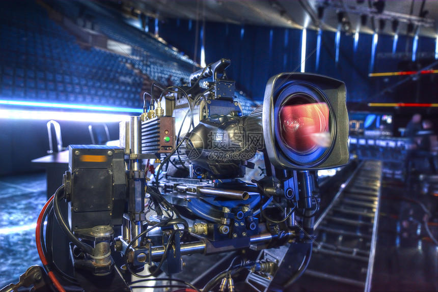 影视照明技术与艺术就业前景_照明影视艺术技术有哪些_影视照明技术与艺术